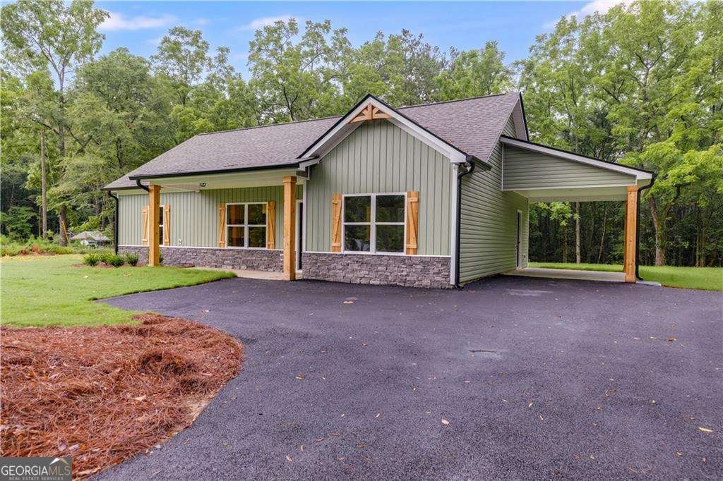 1549 Winn Road Douglasville - 2