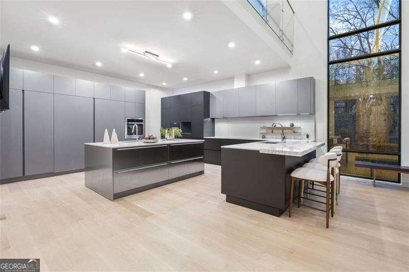 1736 COX Road Roswell - 23