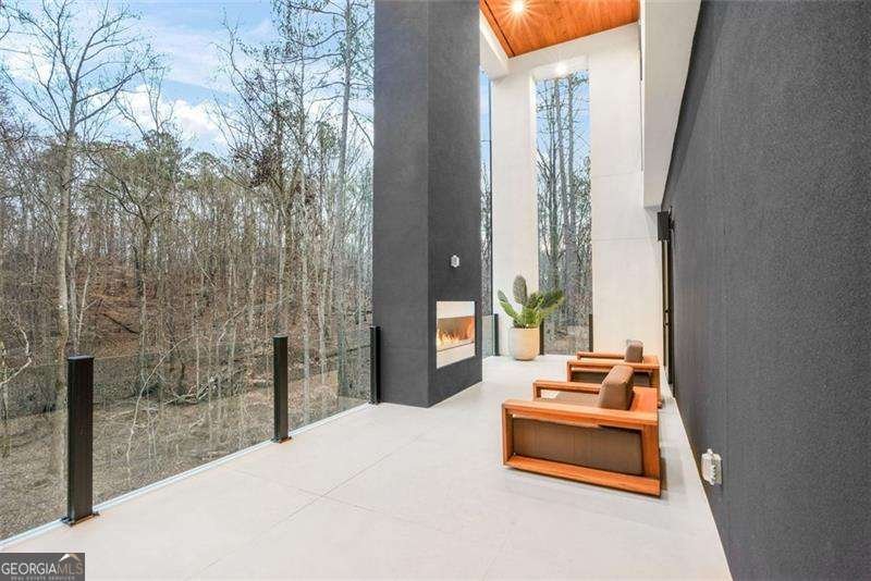 1736 COX Road Roswell - 31