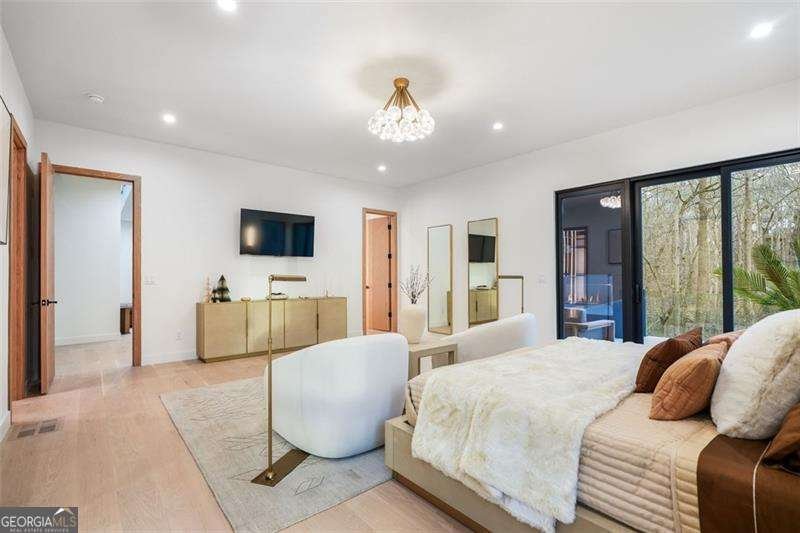 1736 COX Road Roswell - 39