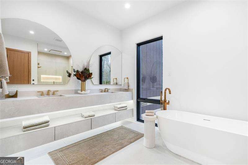 1736 COX Road Roswell - 49