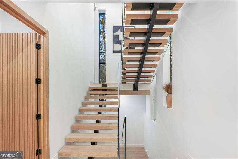 1736 COX Road Roswell - 53