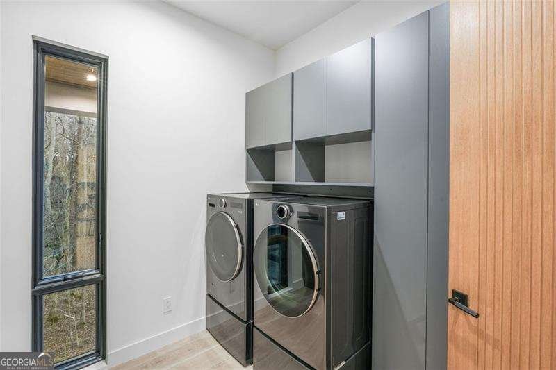 1736 COX Road Roswell - 65