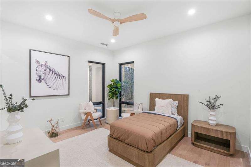 1736 COX Road Roswell - 73