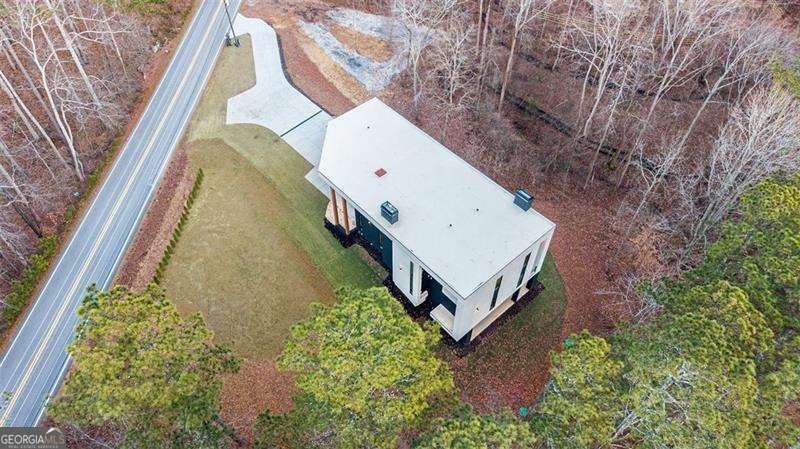 1736 COX Road Roswell - 91