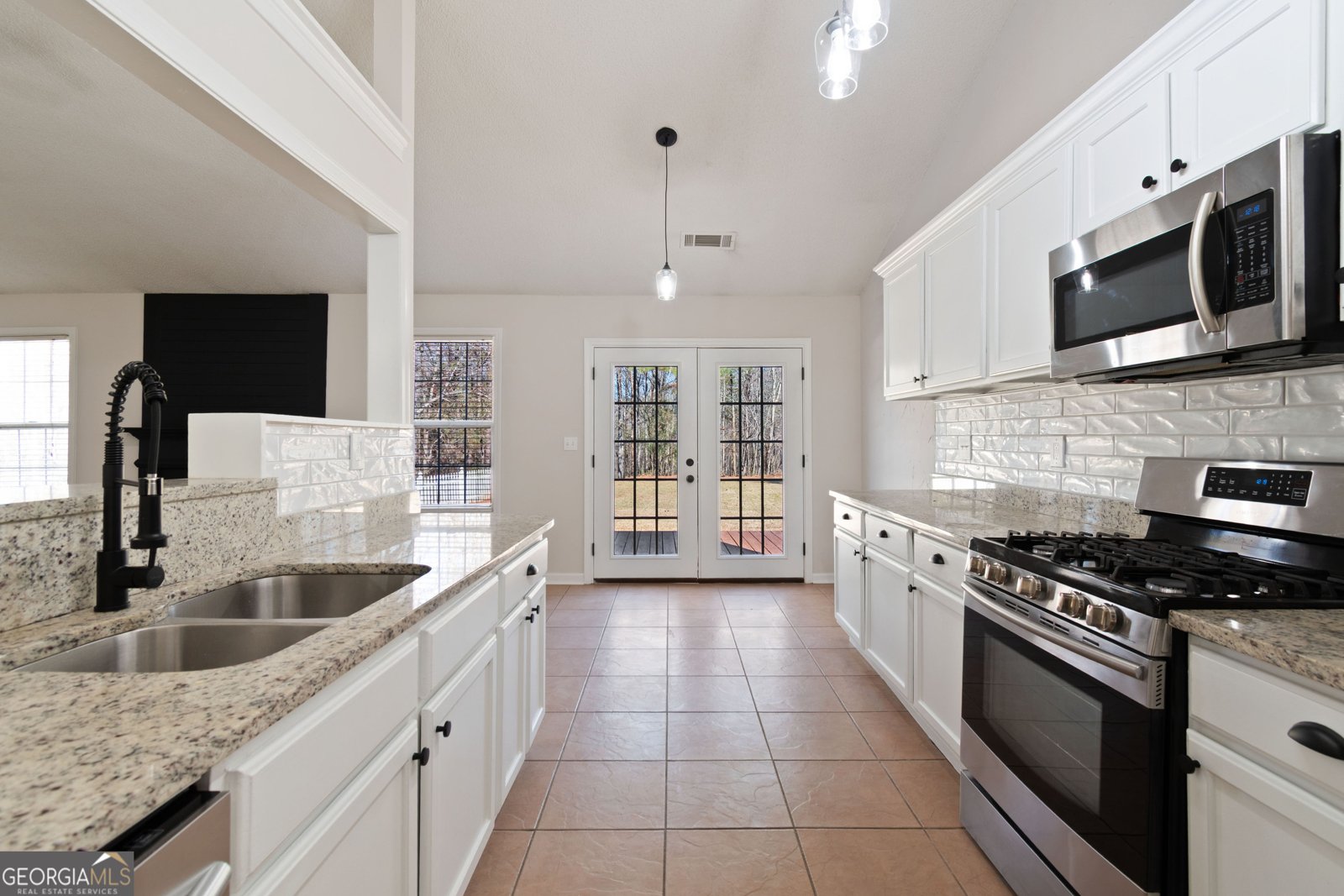 5803 Riverside Walk Drive Sugar Hill - 10