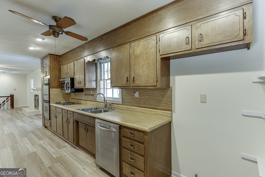 470 Woodland Drive Gainesville - 16