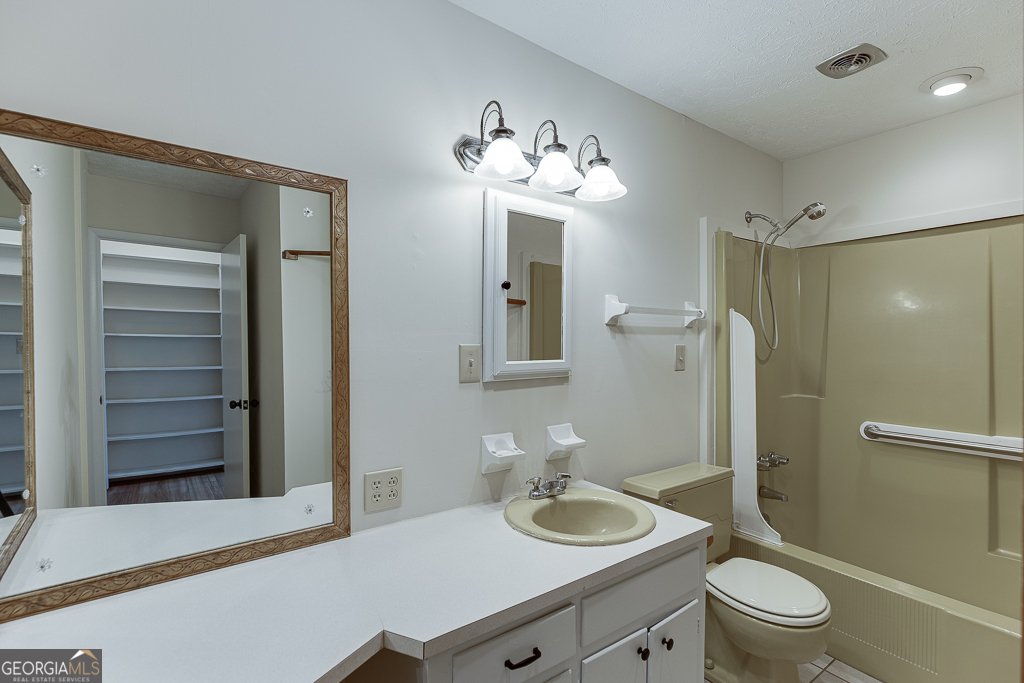 470 Woodland Drive Gainesville - 31