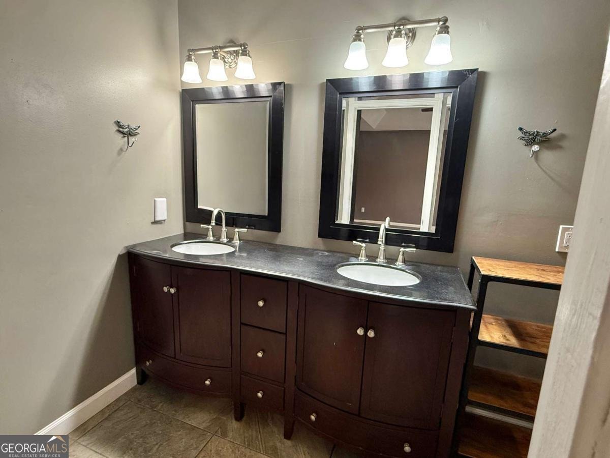 460 Rivers Road Fayetteville - 29