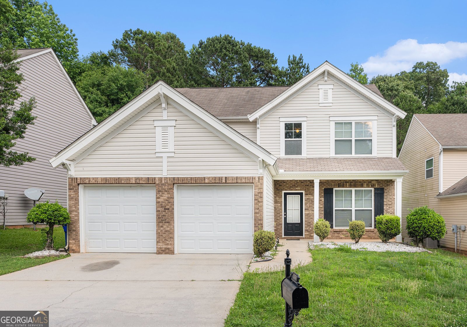 1576 Thornwick Trace Stockbridge - main photo