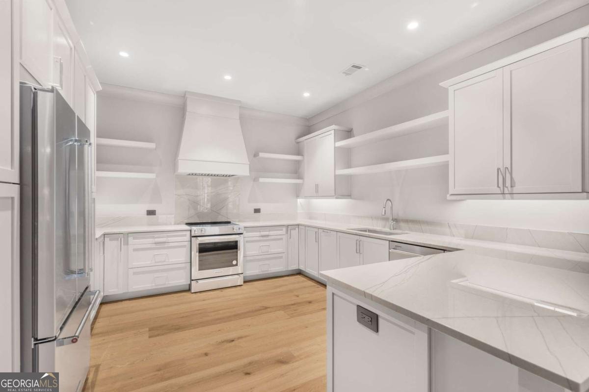 6091 GC Crow Road Flowery Branch - 76