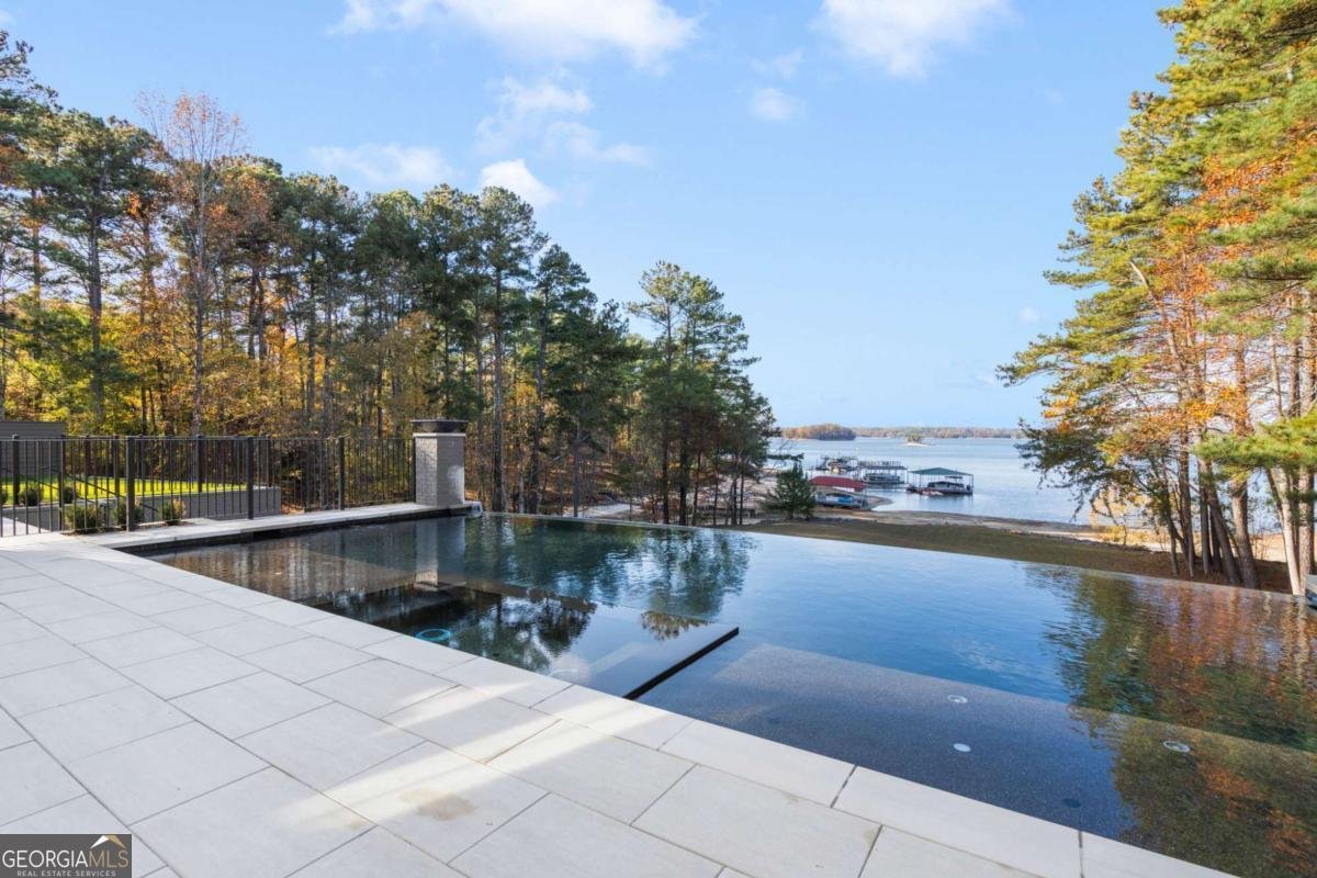 6091 GC Crow Road Flowery Branch - 88