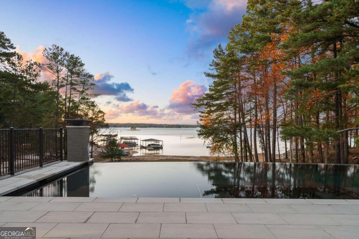 6091 GC Crow Road Flowery Branch - 89