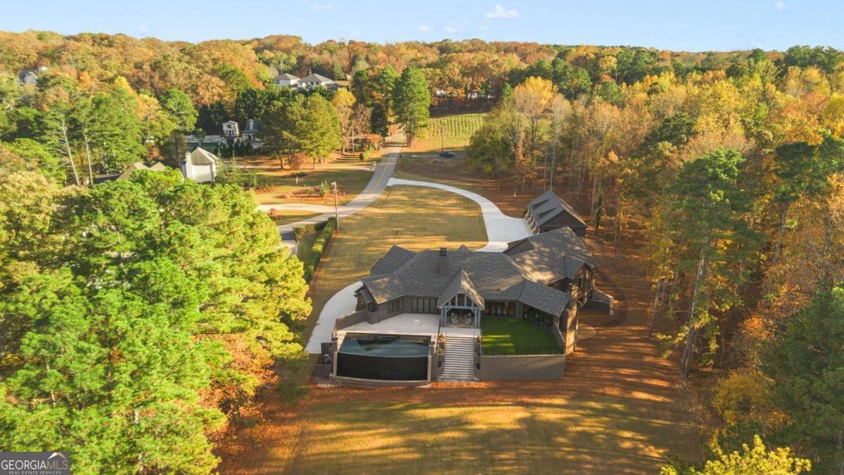 6091 GC Crow Road Flowery Branch - 98