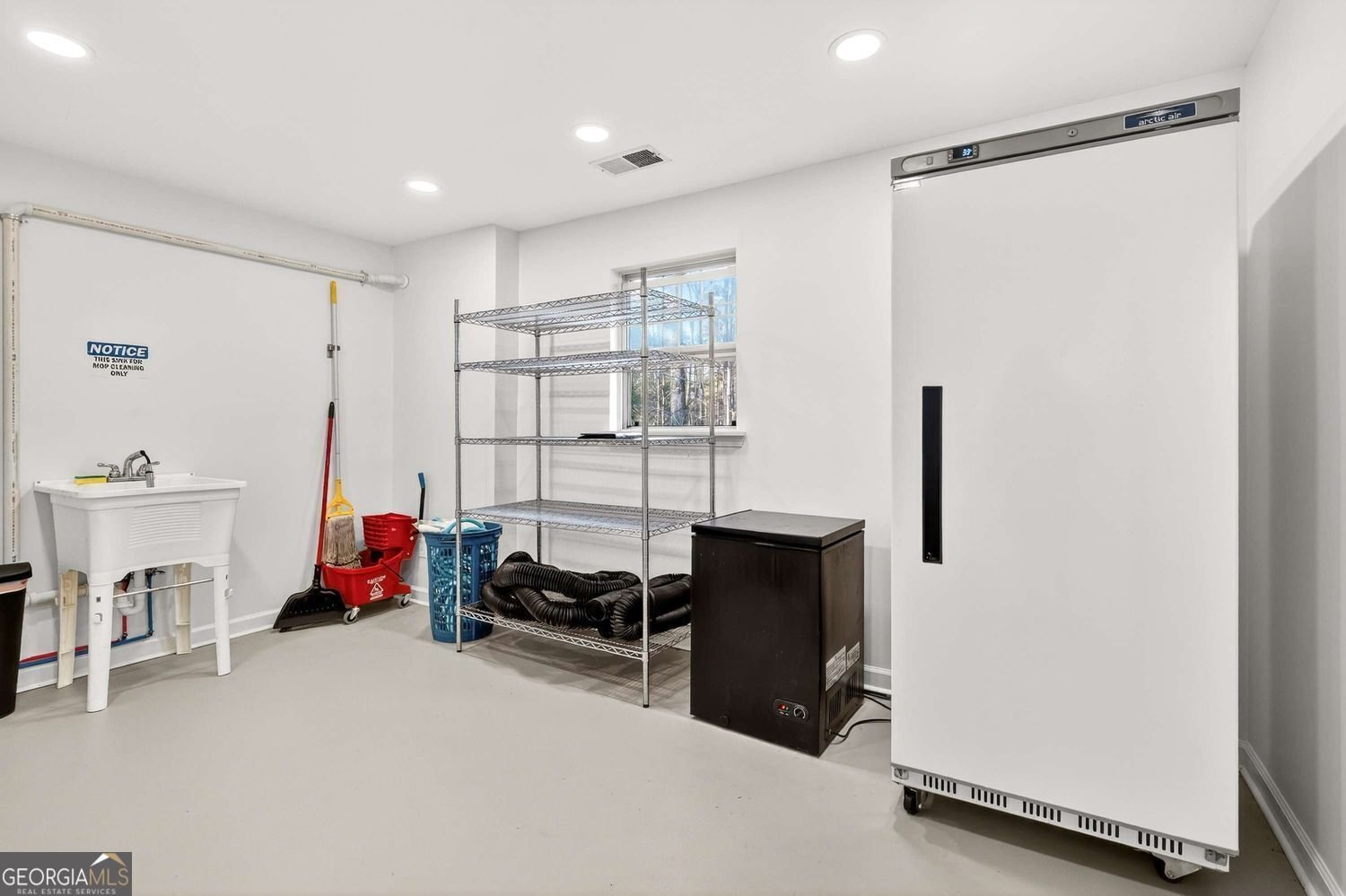 408 Strathmore Drive Sharpsburg - 27