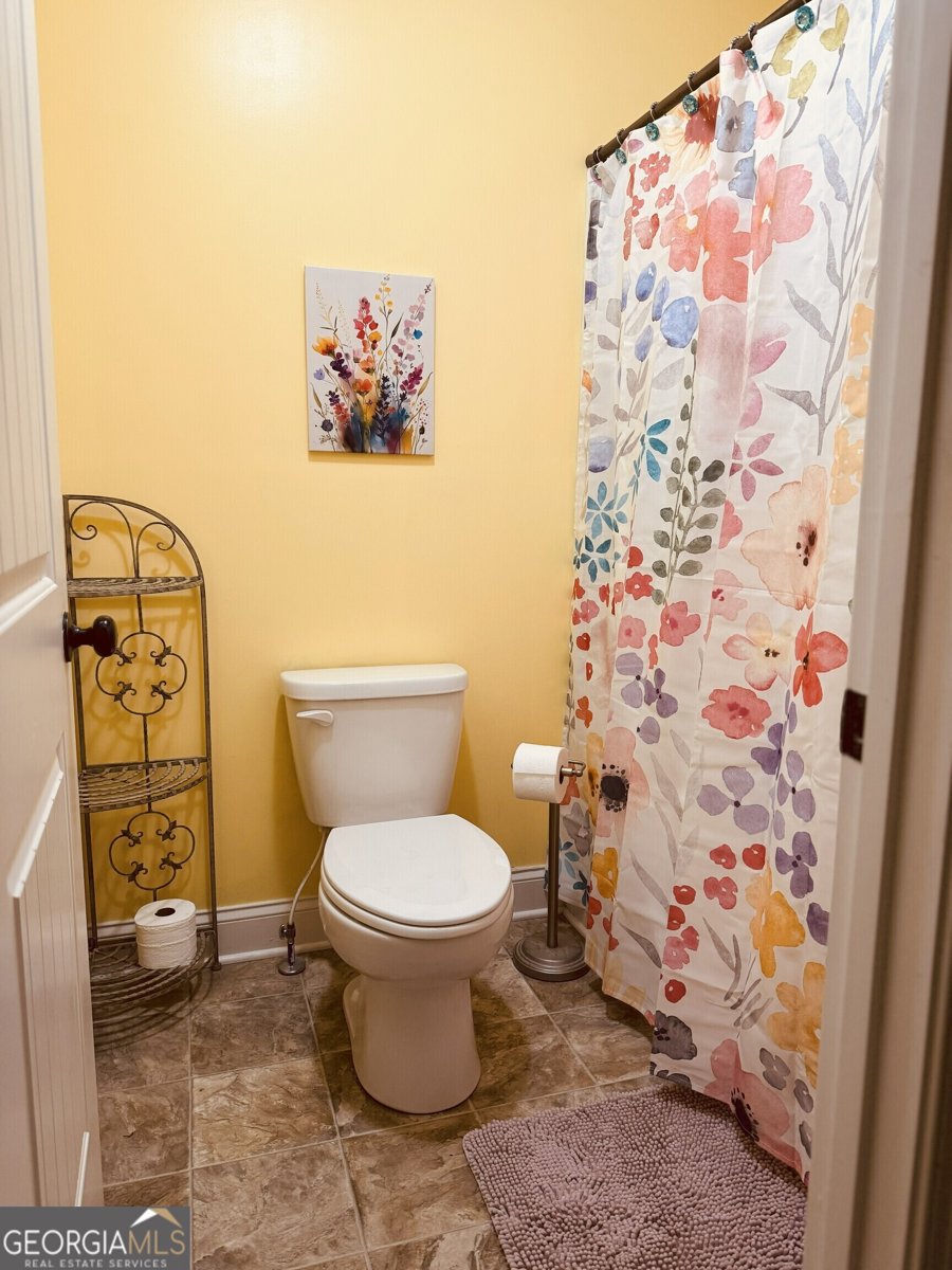 522 Thomas Drive Loganville - 45