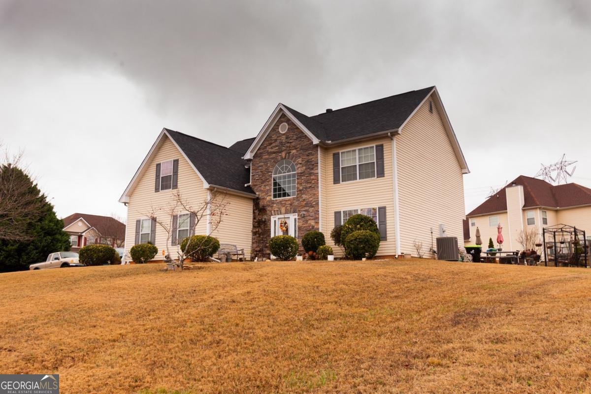 472 Andrews Drive Hampton - 2