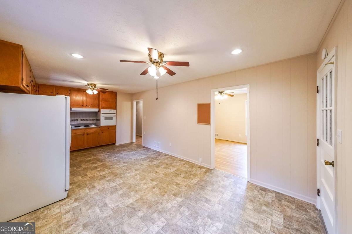 900 Victoria Lane Oxford - 12