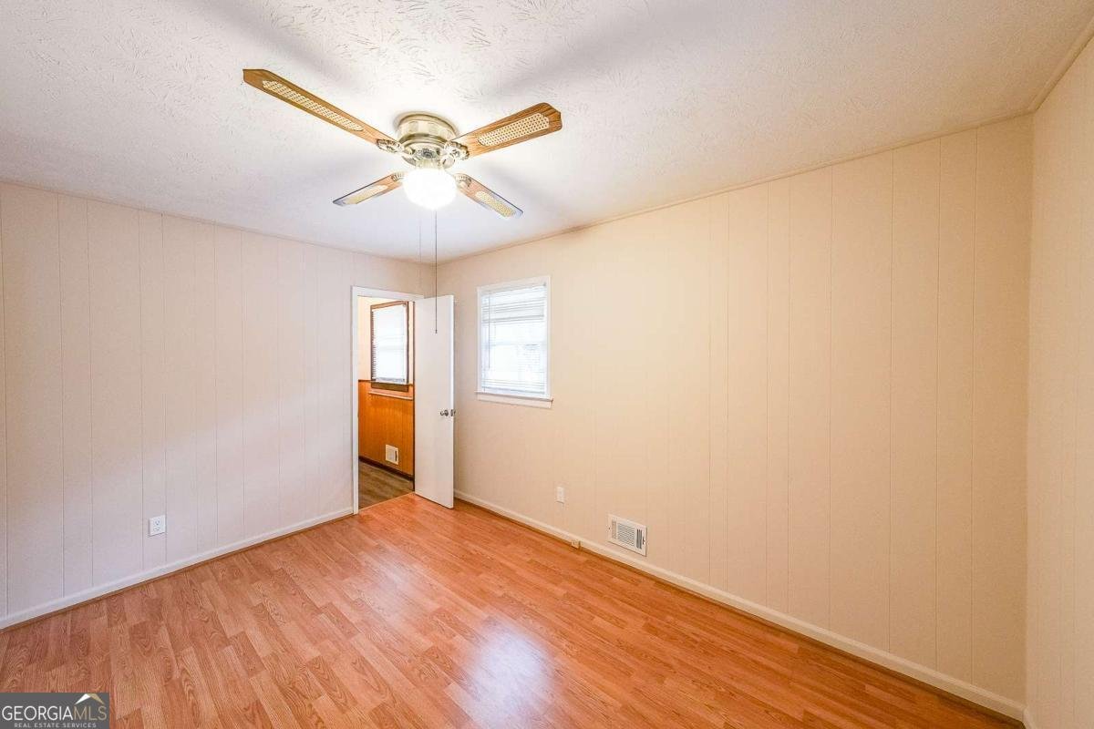 900 Victoria Lane Oxford - 22