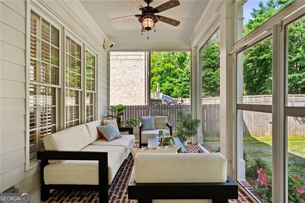 1070 Standard Drive Brookhaven - 33