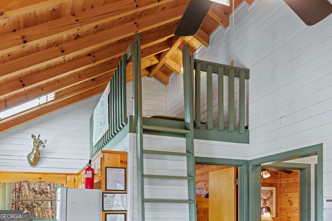 100 Smith Hill Road Cherry Log - 22