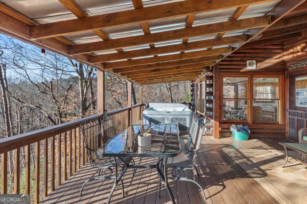 100 Smith Hill Road Cherry Log - 4