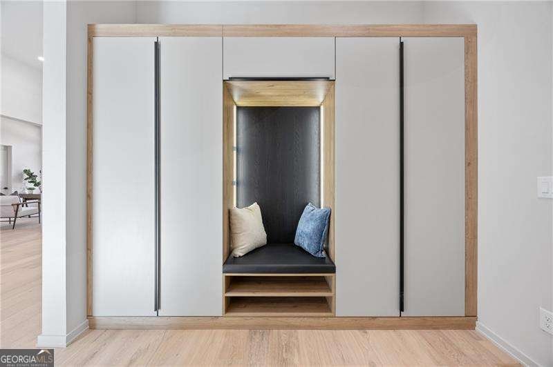 633 Pauley Place Sandy Springs - 22