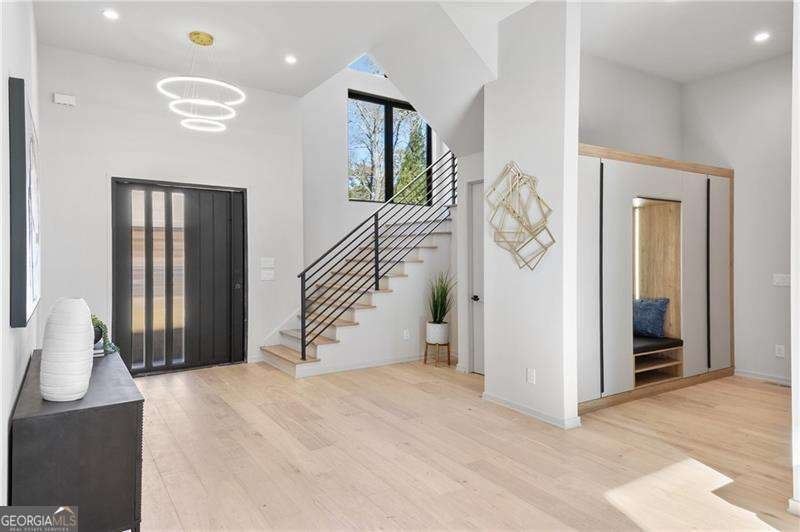 633 Pauley Place Sandy Springs - 6