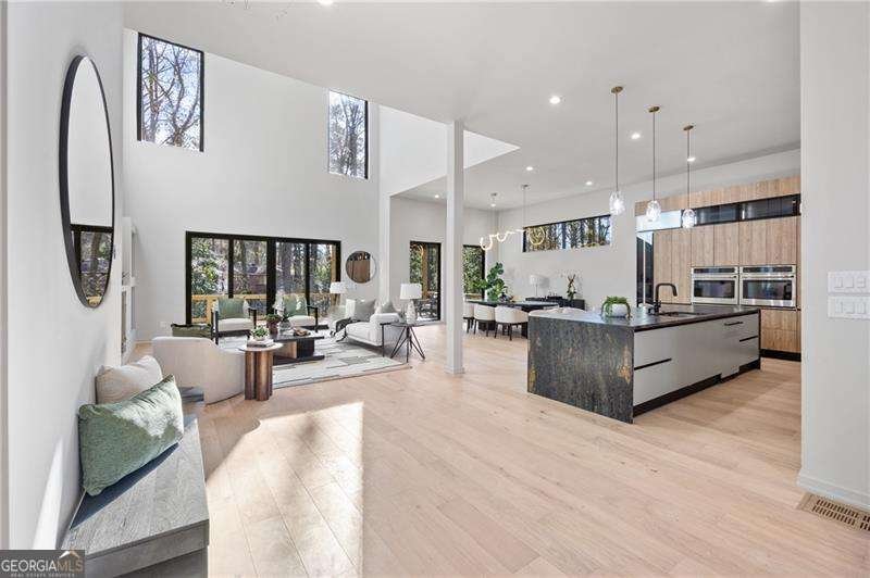 633 Pauley Place Sandy Springs - 7