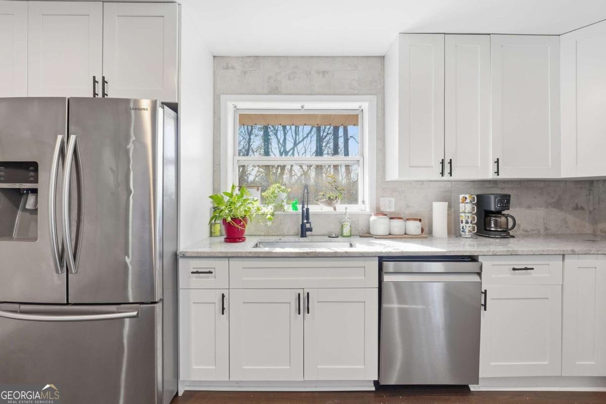 2856 Engle Road Atlanta - 11