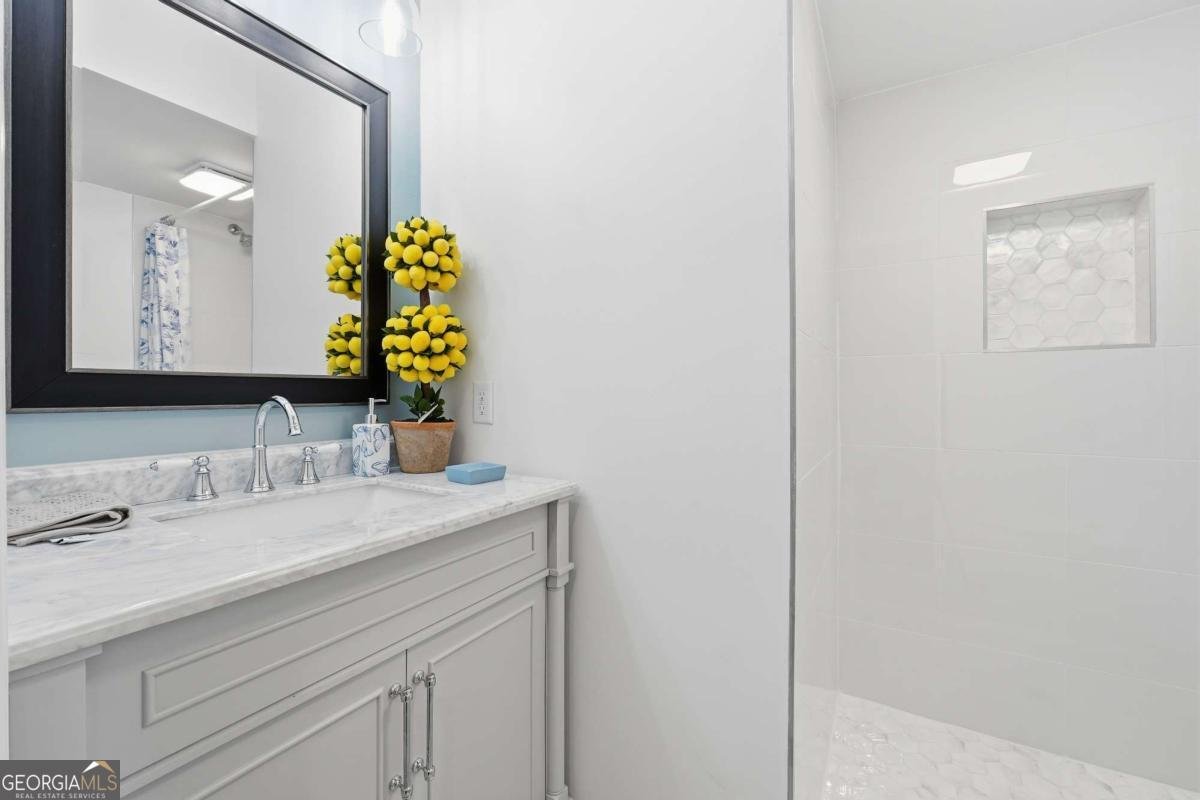 2856 Engle Road Atlanta - 21