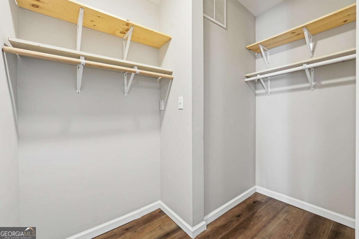 2856 Engle Road Atlanta - 26