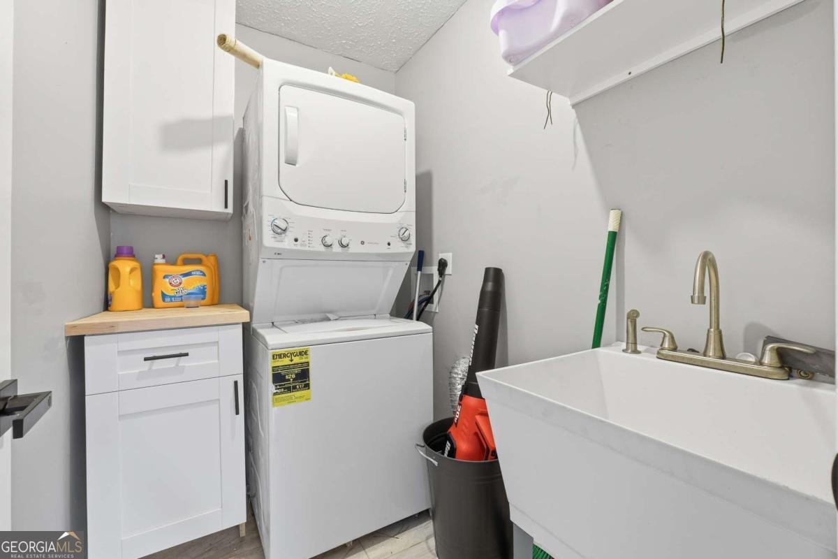 2856 Engle Road Atlanta - 34