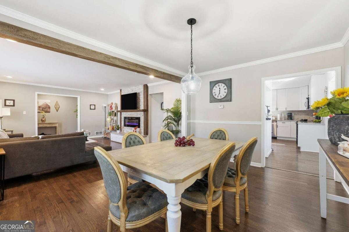 2856 Engle Road Atlanta - 7