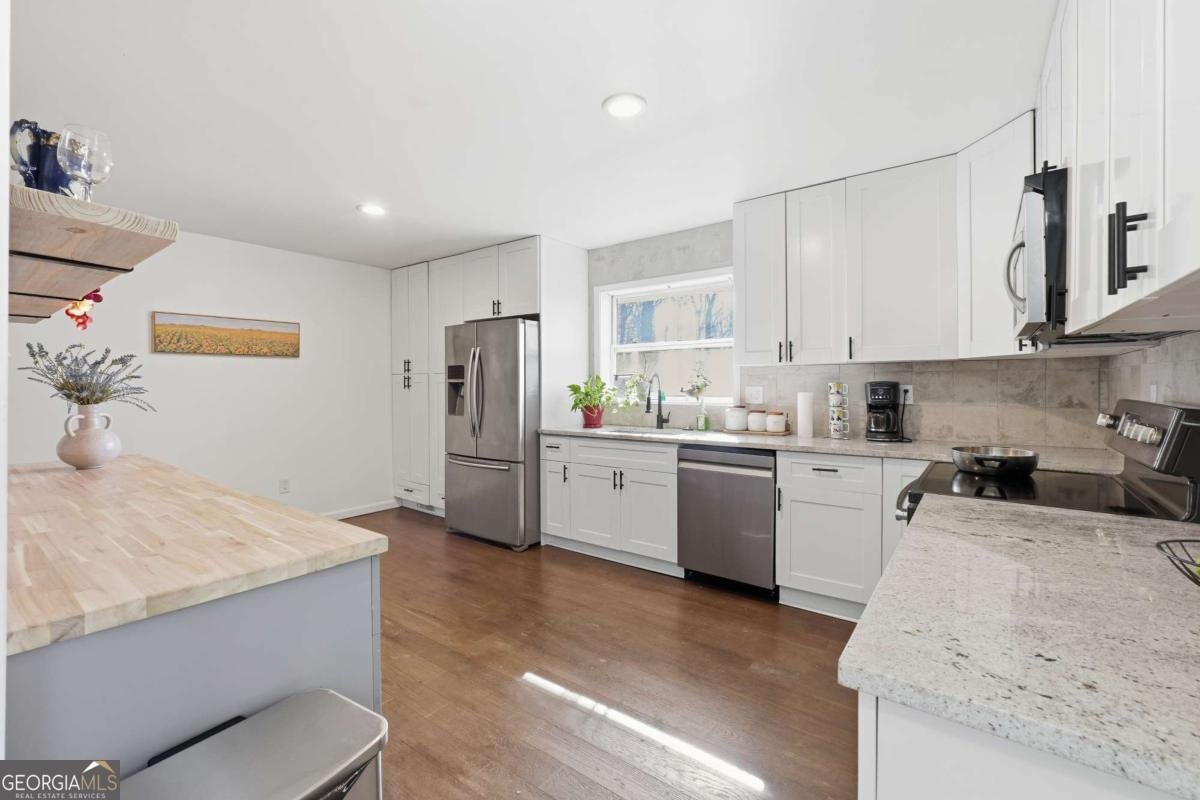 2856 Engle Road Atlanta - 9