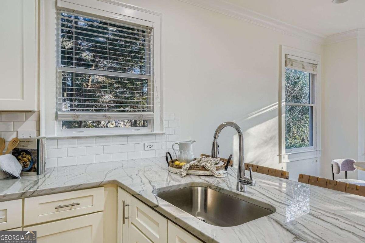 451 Pharr Road Decatur - 7