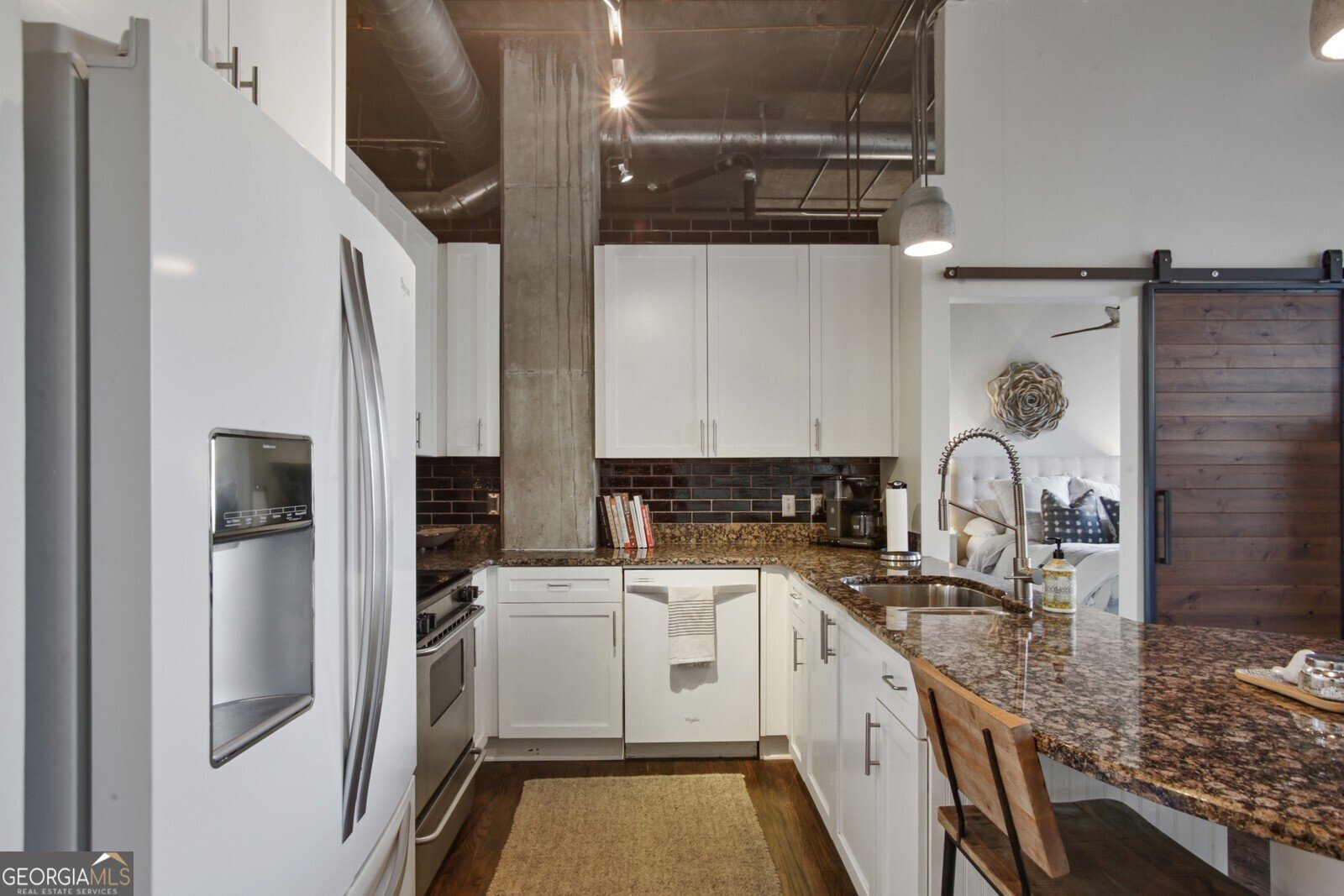 3235 Roswell Road Atlanta - 10