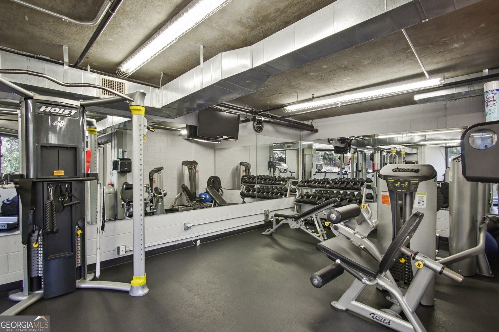 3235 Roswell Road Atlanta - 29