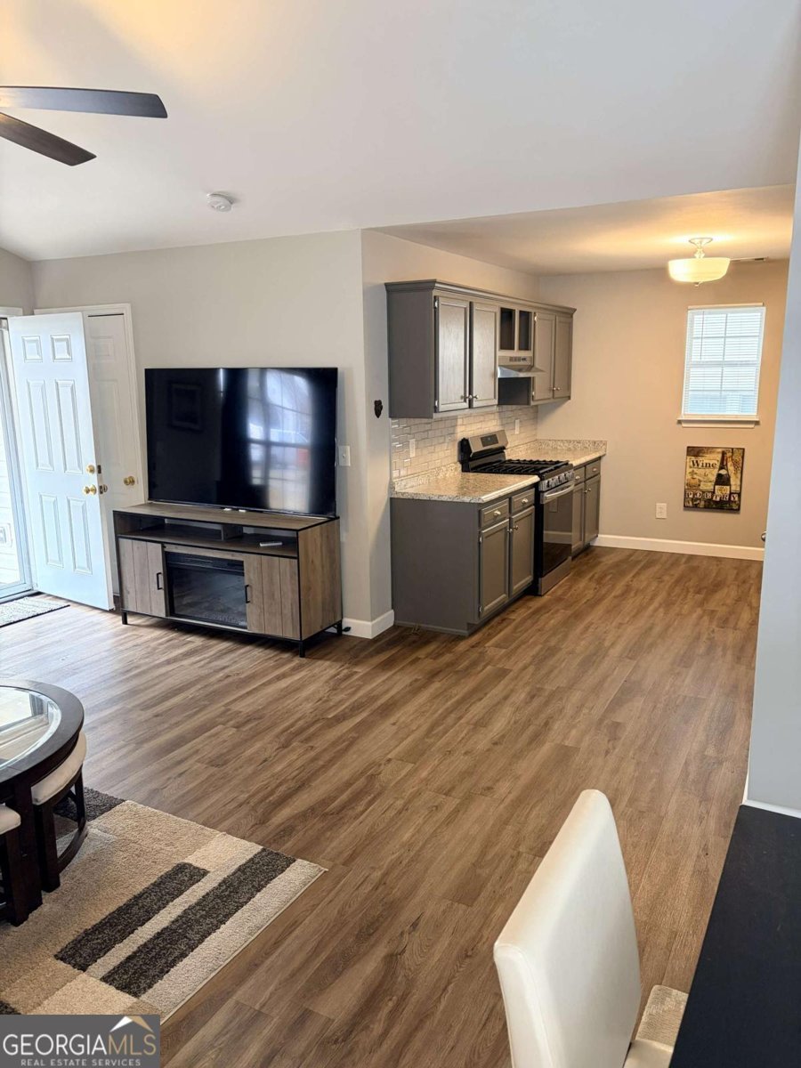 218 Woodland Way Canton - 6