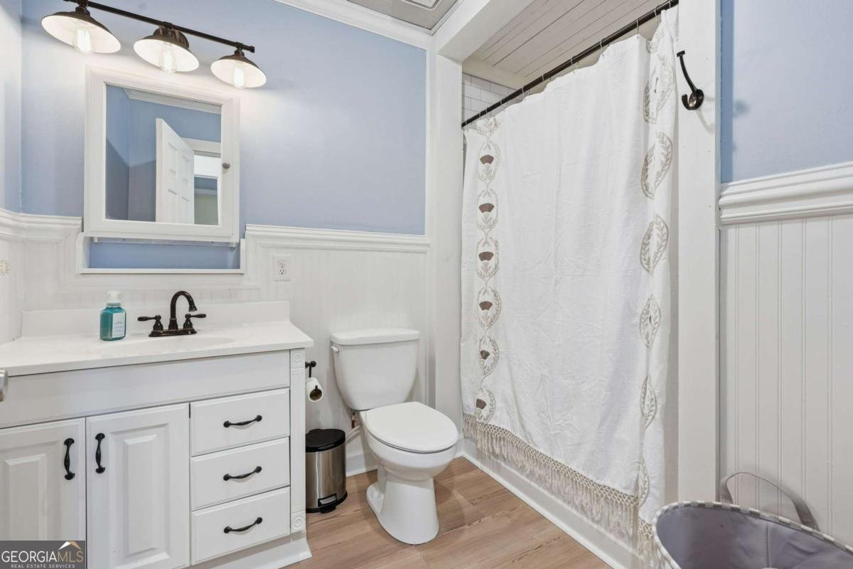 4123 Leach Road Gainesville - 17