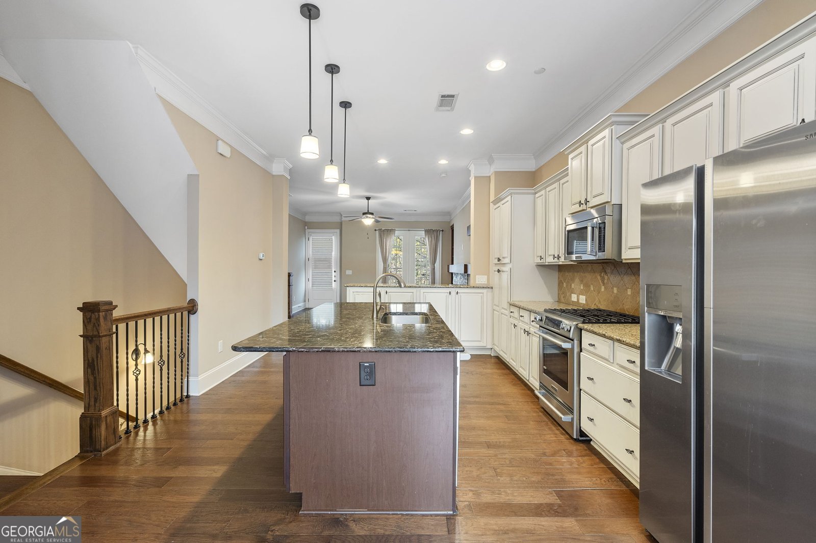 427 Alderwood Street Sandy Springs - 11