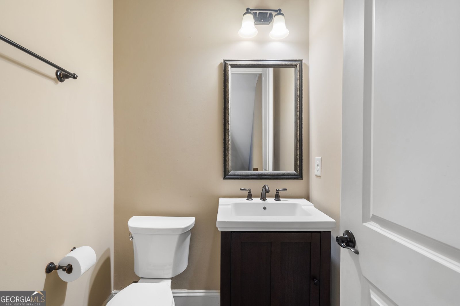 427 Alderwood Street Sandy Springs - 16