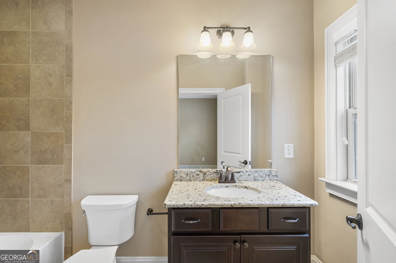 427 Alderwood Street Sandy Springs - 28