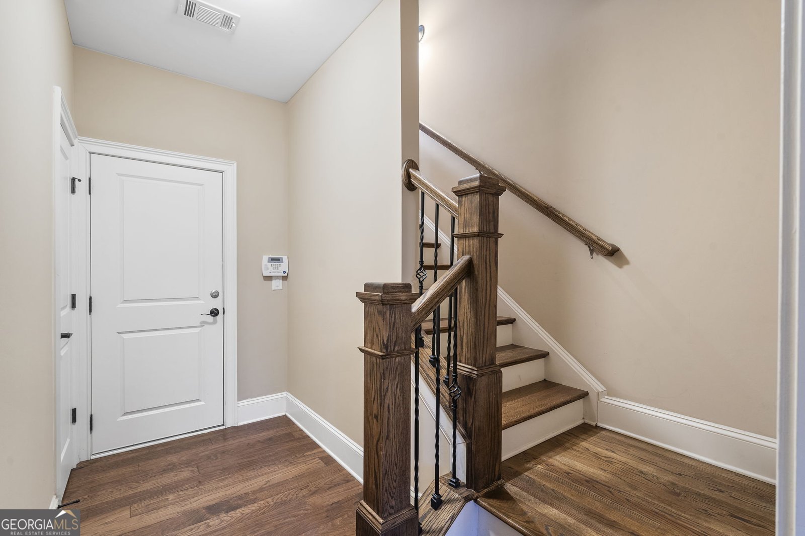 427 Alderwood Street Sandy Springs - 30