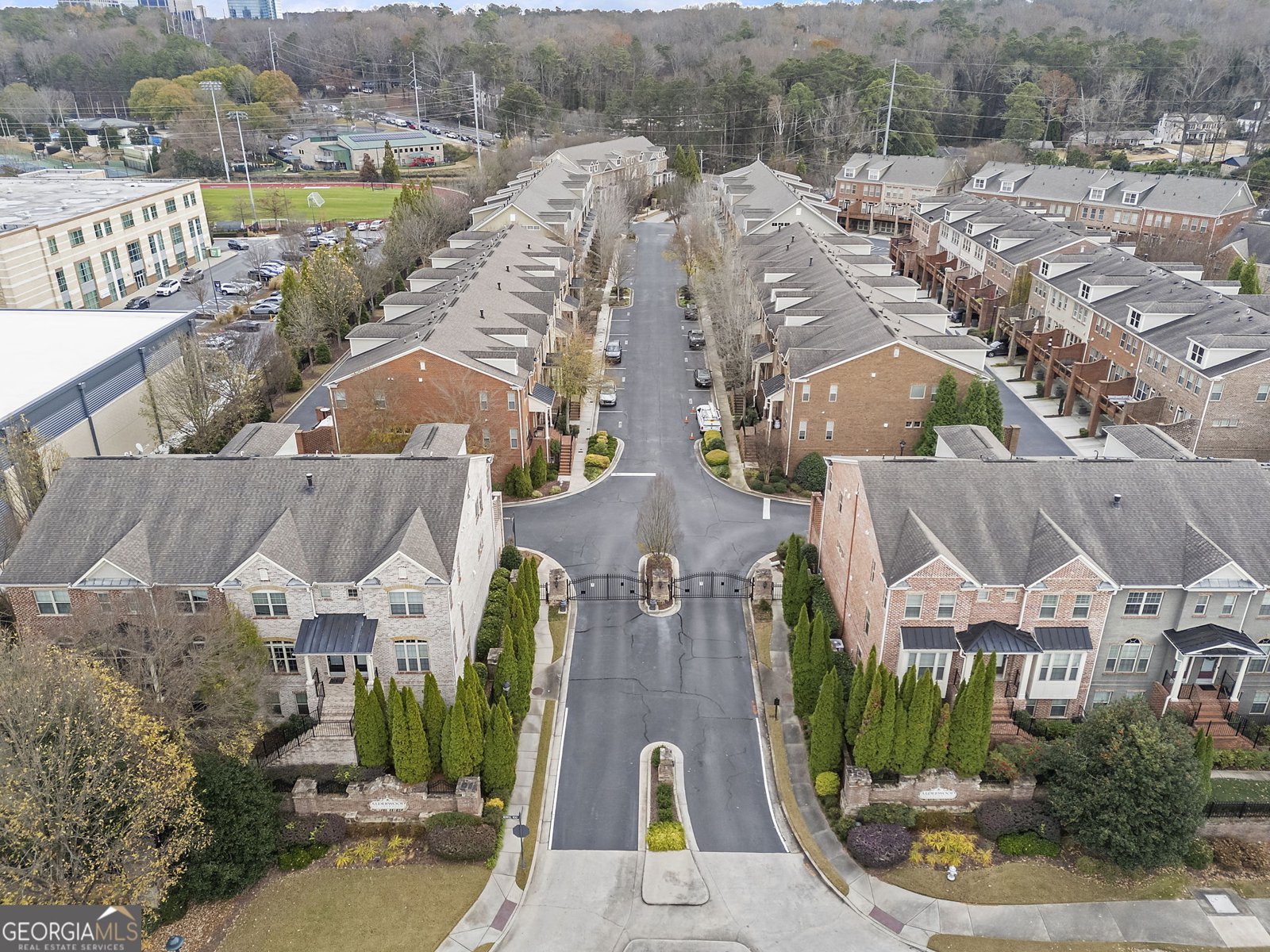 427 Alderwood Street Sandy Springs - 40