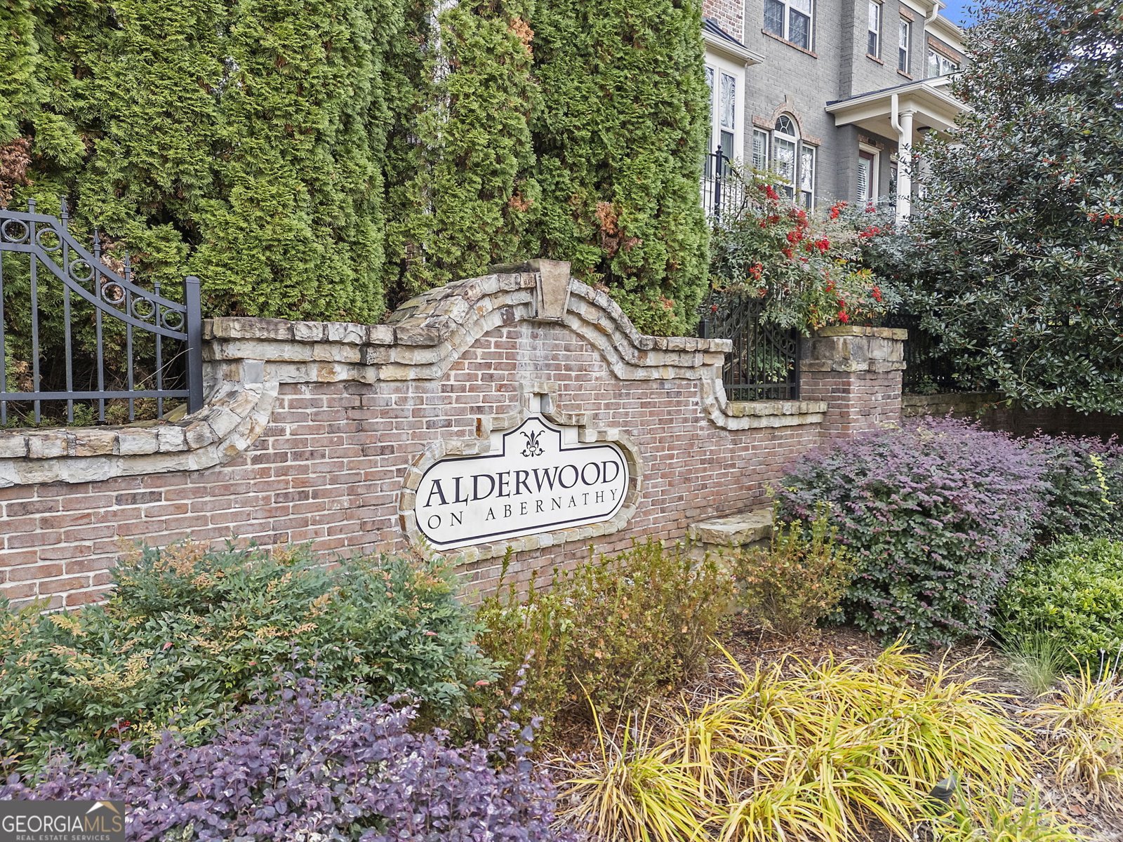 427 Alderwood Street Sandy Springs - 43