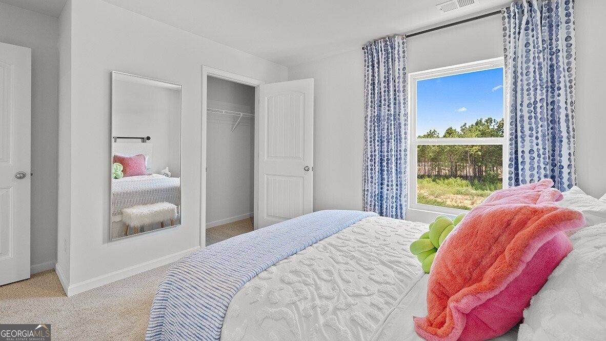 3863 Donetta Drive Atlanta - 37