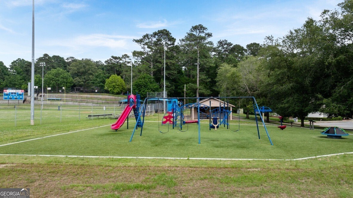 3863 Donetta Drive Atlanta - 48