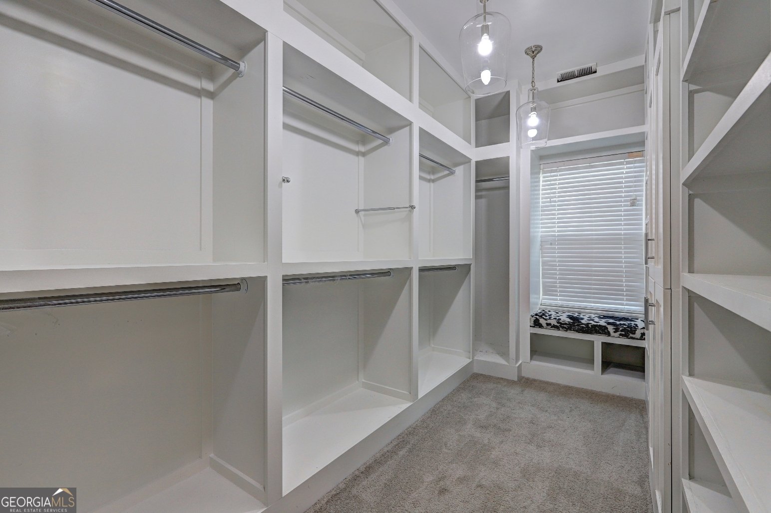 4527 Bridgeway Road Atlanta - 25