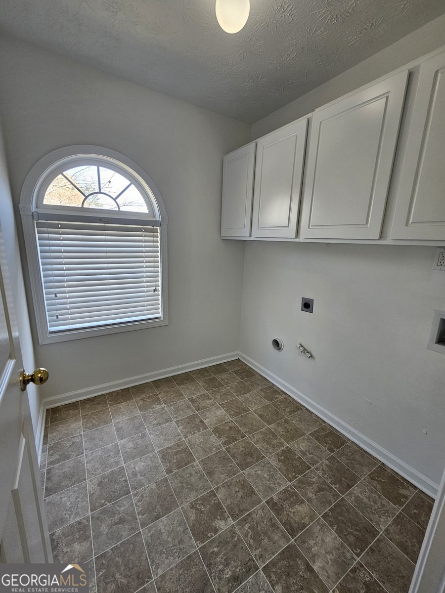 1016 Maple Leaf Drive Mcdonough - 35